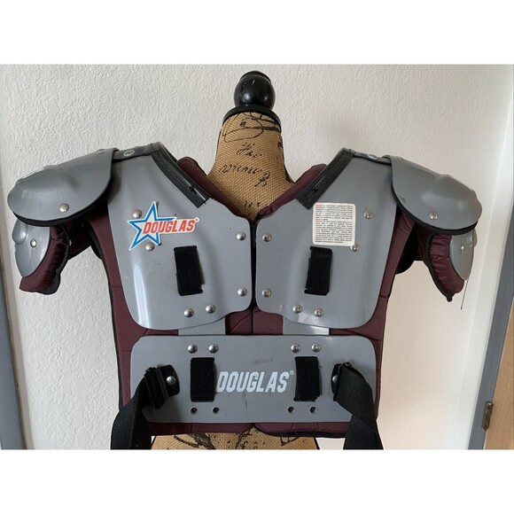 DOUGLAS QB L NITRO QUARTERBACK/WIDE RECEIVER FOOTBALL SHOULDER PAD “19-20” - Picture 5 of 15